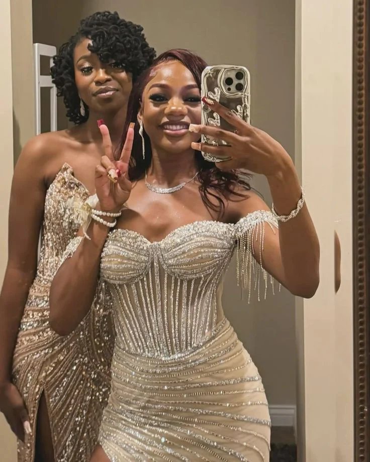 Sparkly Mermaid Off The Shoulder Champagne Sequin Long Slit Evening Party Gowns Evening Dress Special Formal Dresses Prom Dress DH2321 - Deanwangkt