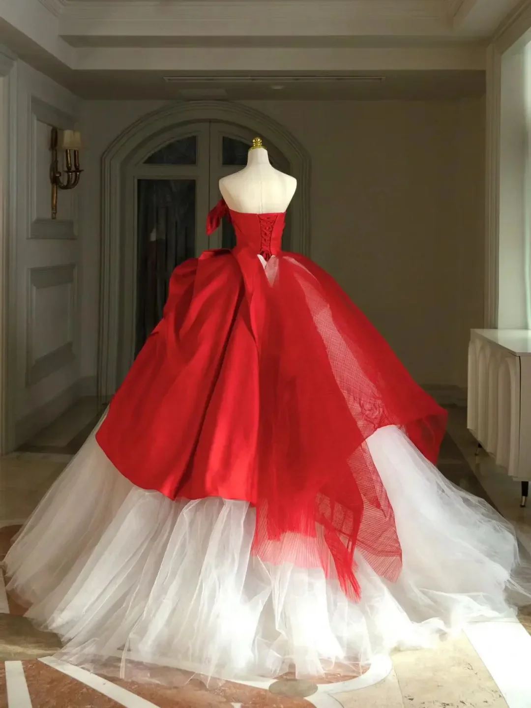 Sweet Ball Gown Strapless Sleeveless Tulle Red Quinceanera Dress Formal Gowns Vestido De 15 Anos Sweet 16 Dress DH1561 - Deanwangkt