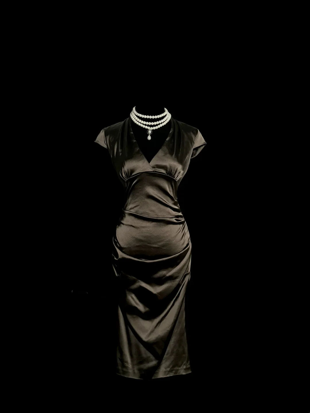 Vintage Sheath V Neck Cap Sleeves Satin Petite Mother Of Bride Dress Party Gown Knee Length For Summer Women Wedding W865 - Deanwangkt