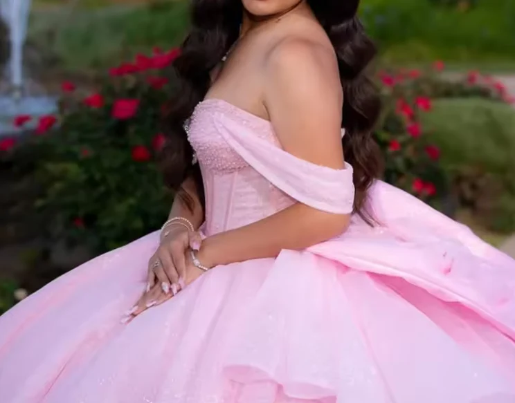 Pretty Ball Gown Off The Shoulder Pink Tulle Long Quinceanera Dress Formal Gowns Vestido De 15 Anos Sweet 16 Dress DH1841 - Deanwangkt