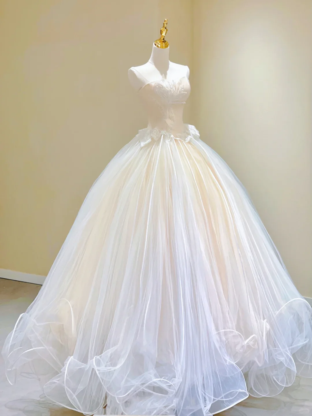 Timeless Ball Gown Sweetheart Tulle Long White Wedding Dresses Brides Dress DP326 - Deanwangkt