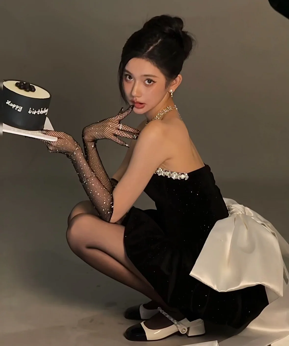 Pretty Ball Gown Sweetheart Black Velvet Formal Homecoming Dresses 21st Birthday Outfits Graduation Dress Short Mini Cocktail Dresses DH2477 - Deanwangkt