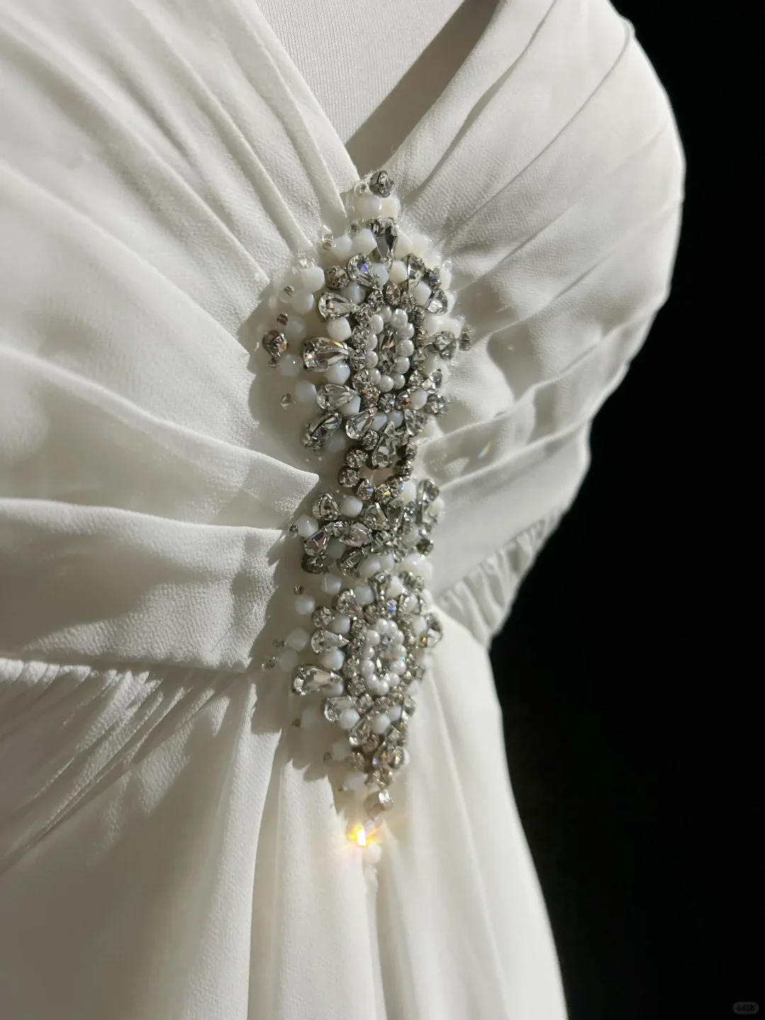 Modern A line Straps Silver Beads Chiffon Long White Backless Wedding Dresses Elegant Bridal Gowns DH657 - Deanwangkt