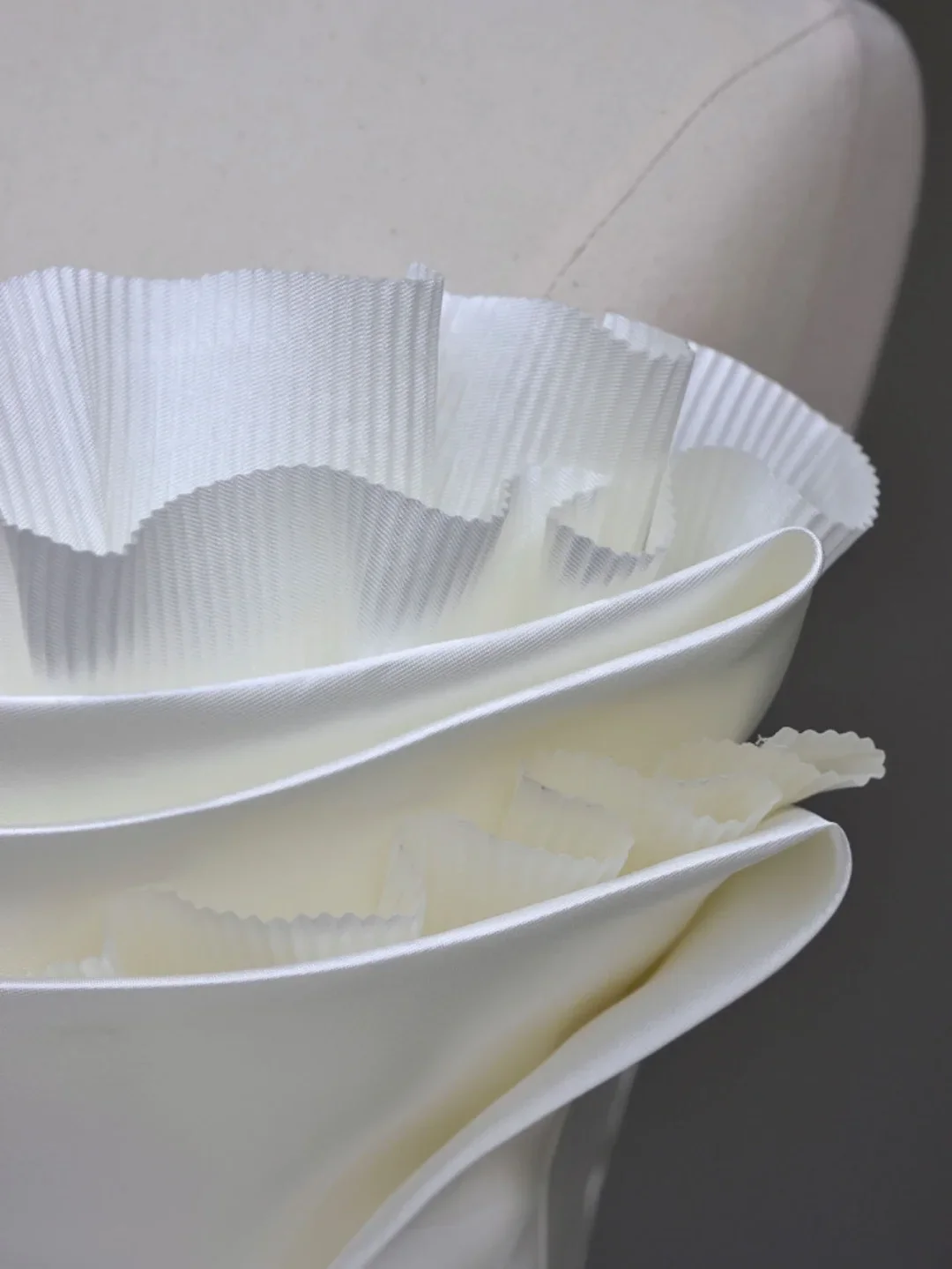 Unique Bridal Gown Ball Gown Strapless White Satin Wedding Dresses Bridal Gowns DP641 - Deanwangkt