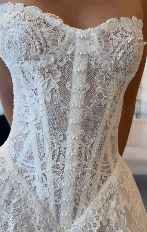 Modest Bridal Gown Ball Gown Strapless White Lace Long Summer Autumn Wedding Dresses Elegant Bridal Gowns DH853 - Deanwangkt