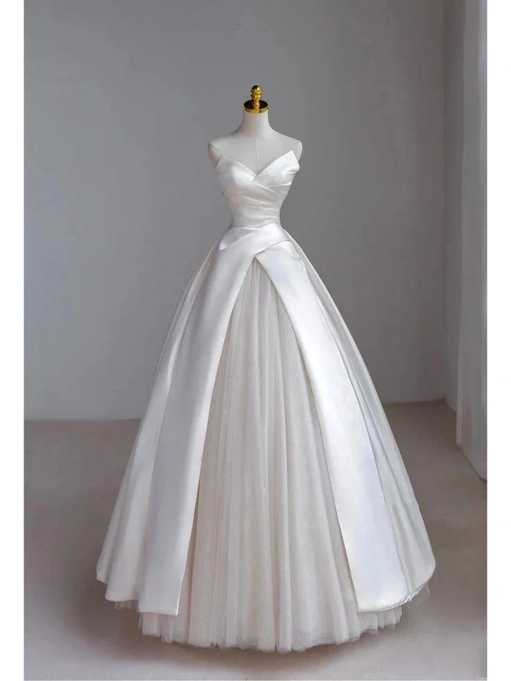 Timeless Bridal Gown Ball Gown Sweetheart White Sleeveless Long Wedding Dresses Elegant Bridal Gowns DH907 - Deanwangkt