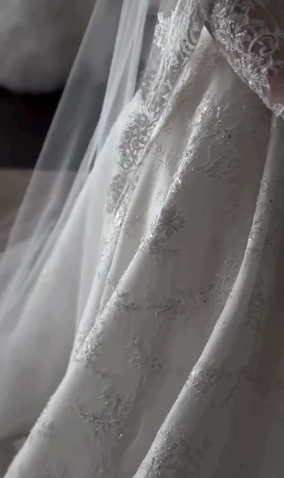 Ethereal Wedding Dress Ball Gown Off The Shoulder Tulle Lace White Wedding Dresses Bridal Gowns DH854 - Deanwangkt