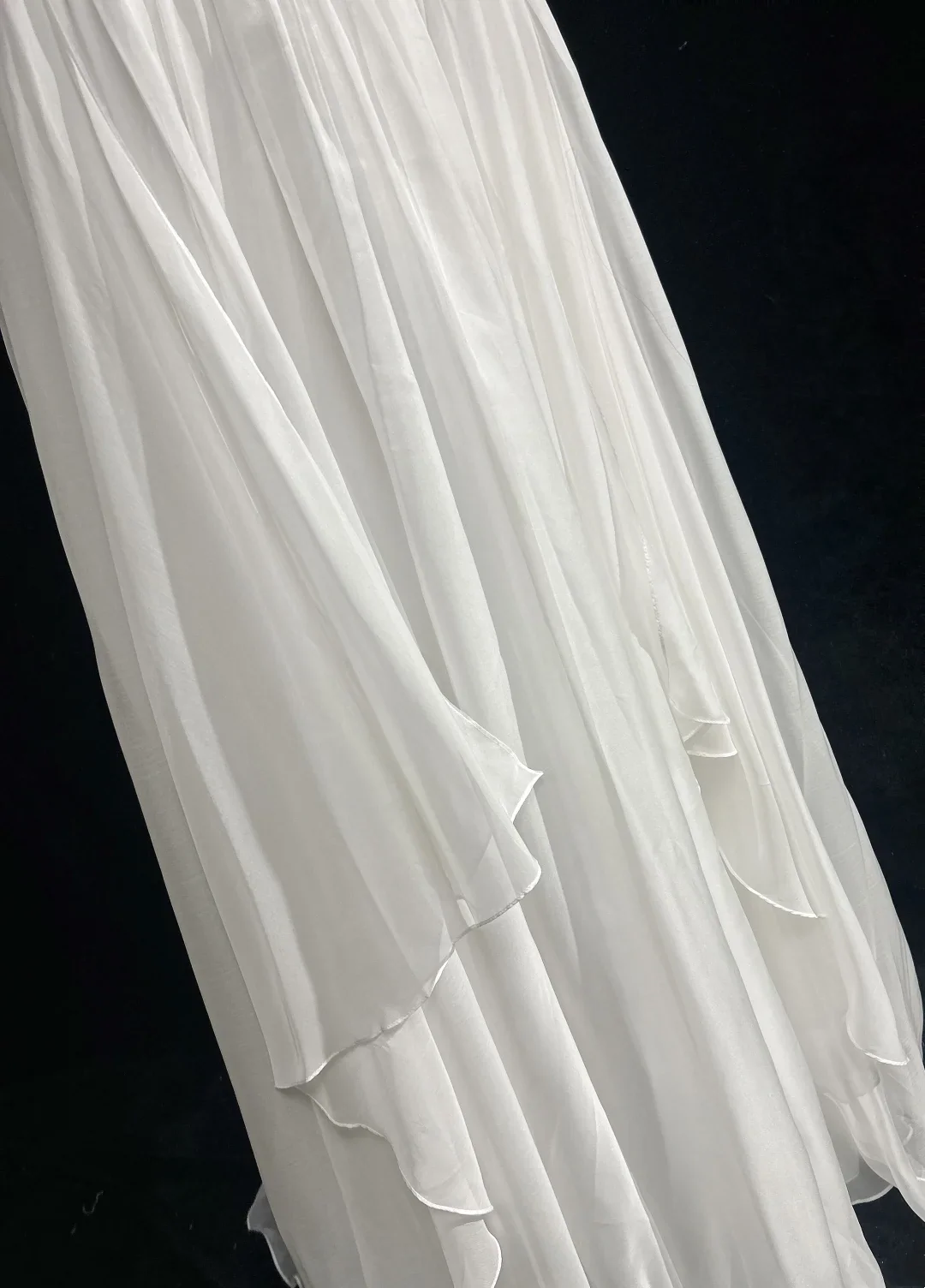Retro A Line V Neck White Chiffon With Silver Gold Beads Long Flowers Prom Dresses Party Dress 21st Birthday Outfits Prom Gowns DH2662 - Deanwangkt