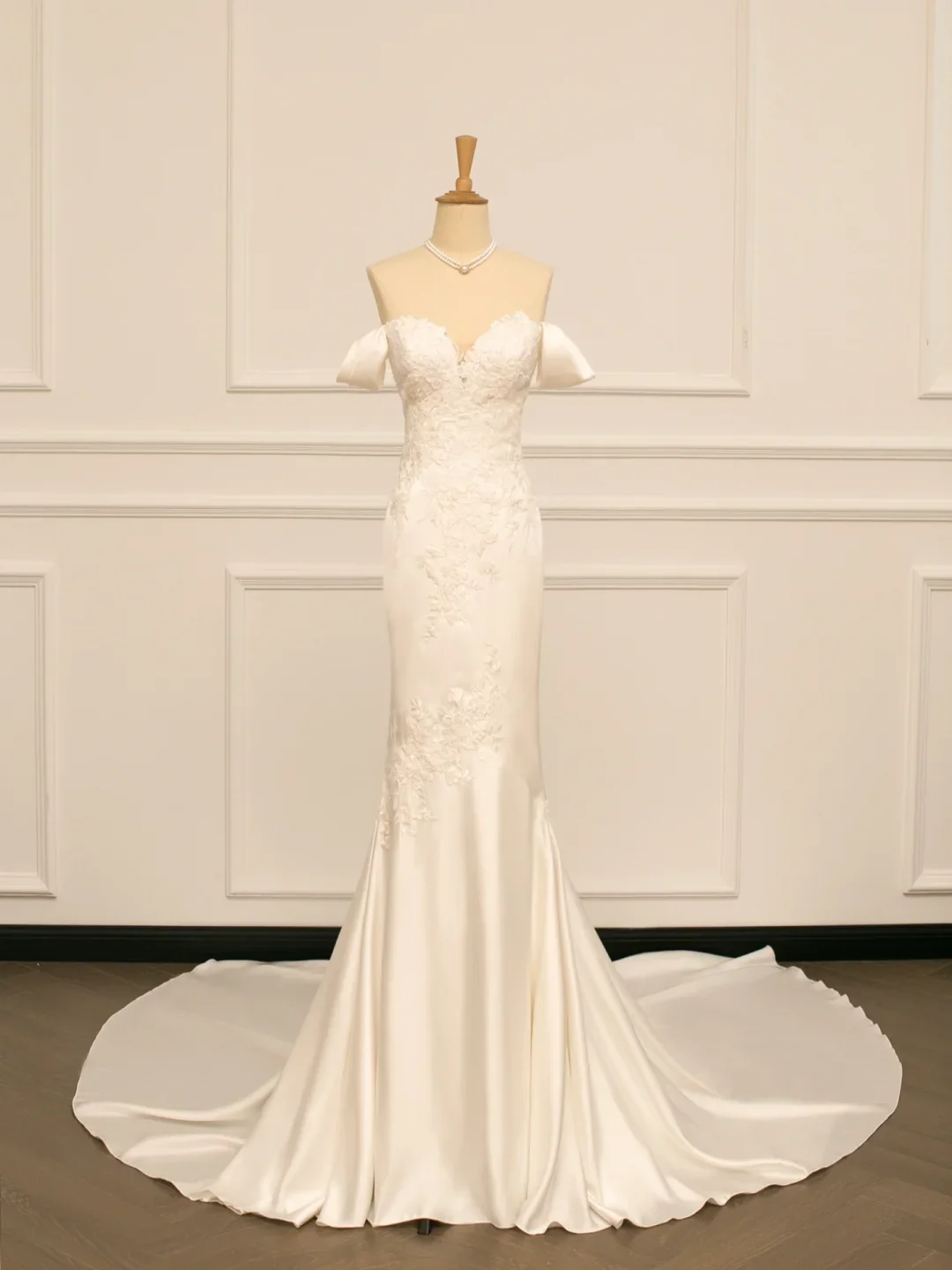 Pretty Wedding Dress Mermaid Off The Shoulder Short Sleeves Satin Long Vintage Wedding Dresses Bridal Gowns Brides Gown DH361 - Deanwangkt