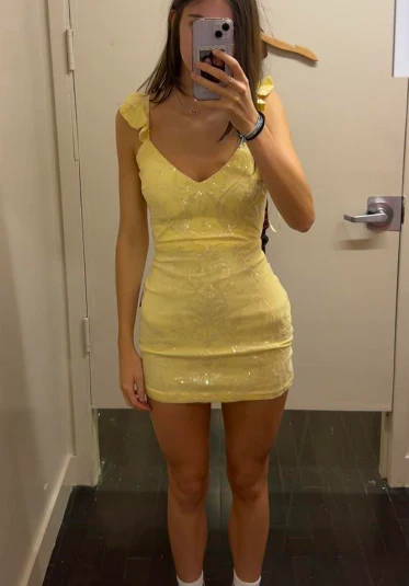 Pretty A line V Neck Yellow Sequin Formal Homecoming Dresses Short 21st Birthday Outfits Graduation Dress Mini Cocktail Dresses DH2270 - Deanwangkt