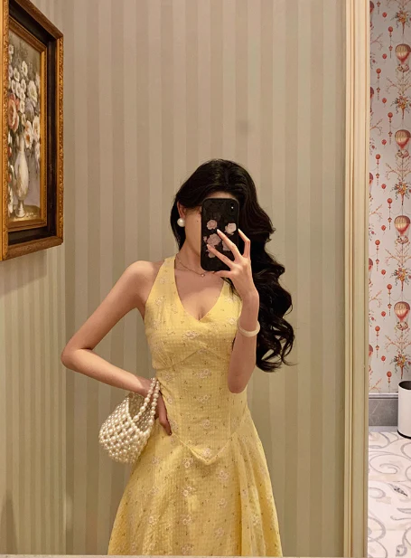 Sexy A line Halter Yellow 18th Birthday Dress Long Party Birthday Outfits For Women DP0184 - Deanwangkt