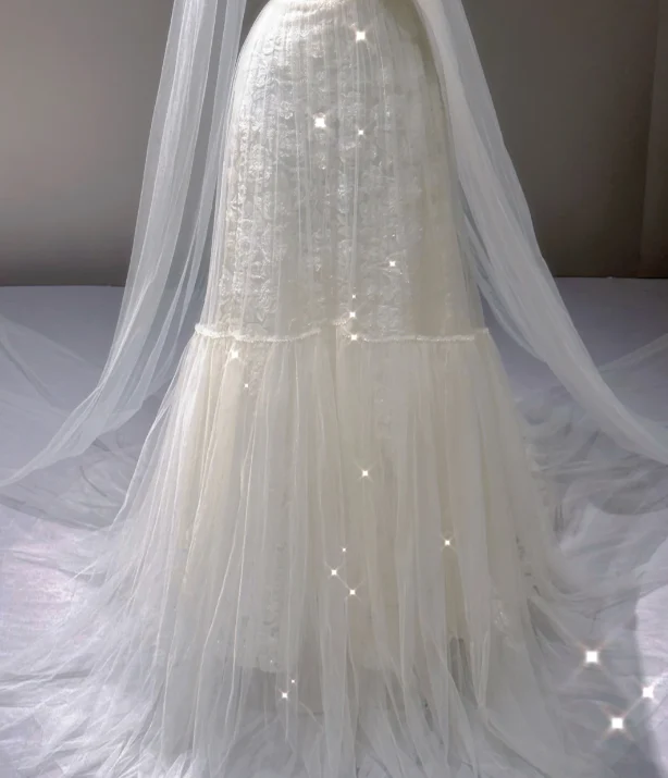 Elegant A Line Strapless White Lace Sleeveless Long Wedding Dresses Brides Dress P0014 - Deanwangkt