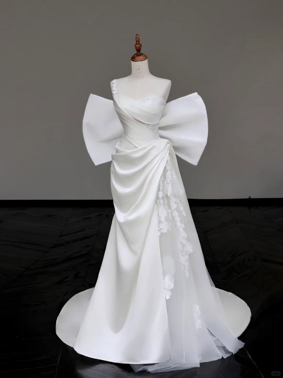 Unique Bridal Gown Mermaid Strapless White Satin Wedding Dresses One Shoulder Bridal Gowns DP689 - Deanwangkt