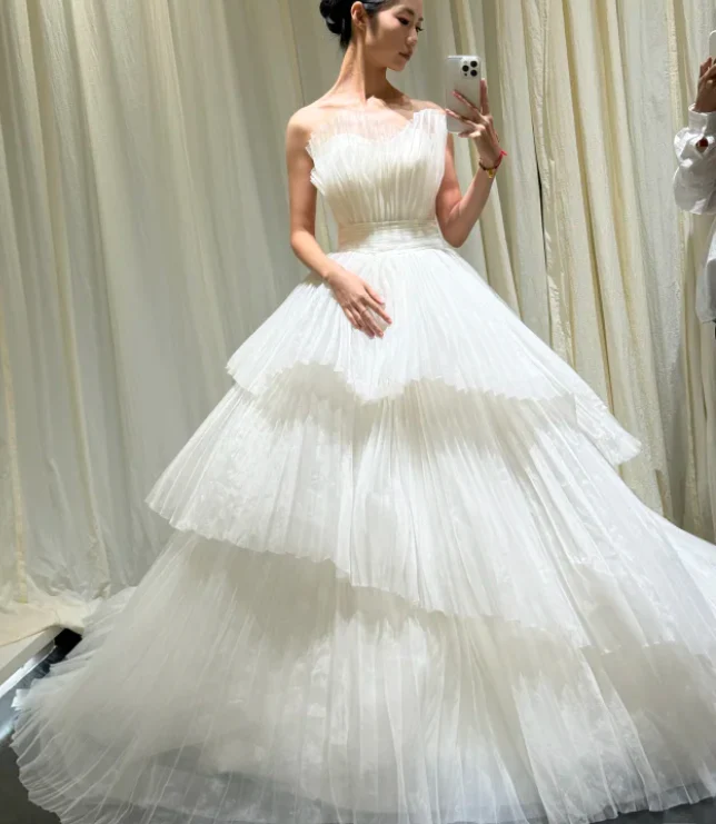 Timeless Strapless A-Line Tulle Luxury Wedding Dress, White Bridal Gowns DP3081 - Deanwangkt