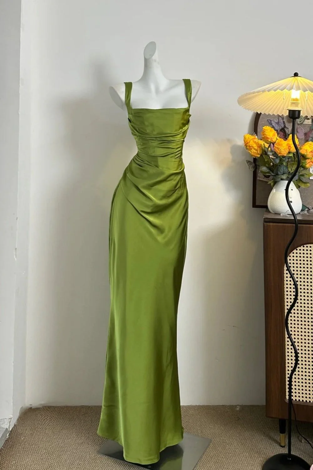 Elegant Strapless Green Sheath Long Prom Dresses Satin Sleeveless Green Evening Dresses DP3917 - Deanwangkt