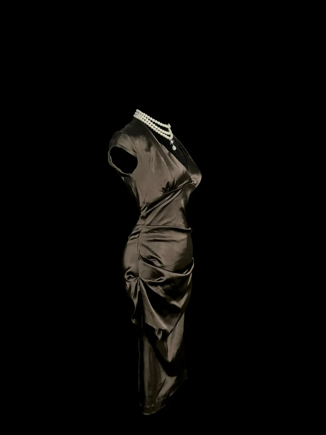 Vintage Sheath V Neck Cap Sleeves Satin Petite Mother Of Bride Dress Party Gown Knee Length For Summer Women Wedding W865 - Deanwangkt