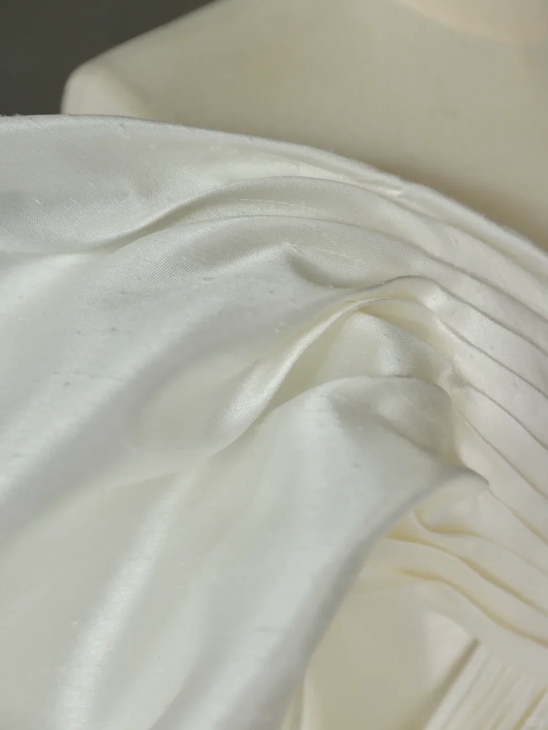 Princess Bridal Gown Ball Gown Off The Shoulder Satin Wedding Dress With White Short Sleeves Wedding Dresses Modest Wedding Gowns DH1287 - Deanwangkt