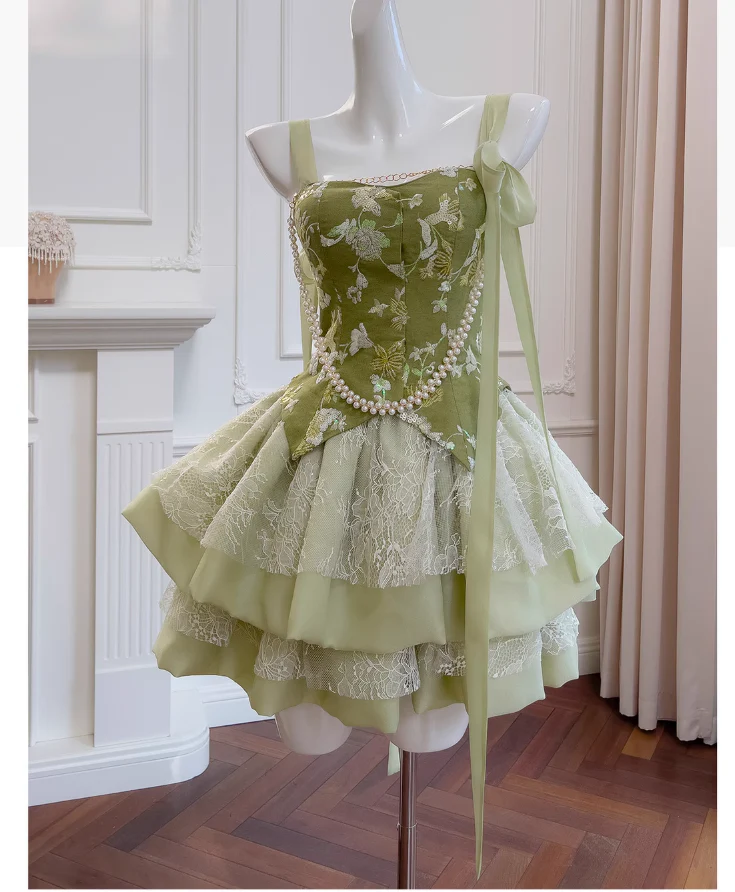 Vintage Ball Gown Spaghetti Straps Green Satin Grad Dress Inspo Short Mini Formal 8th Grade Homecoming Dresses High School Hoco Court Dress Graduation Dress Cocktail Outfits D1950 - Deanwangkt