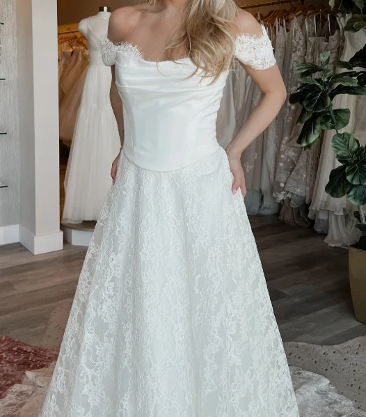 Princess Bridal Dress Mermaid Off The Shoulder Lace Wedding Dress With Short Sleeves Wedding Dresses Modest Wedding Gowns DH1427 - Deanwangkt