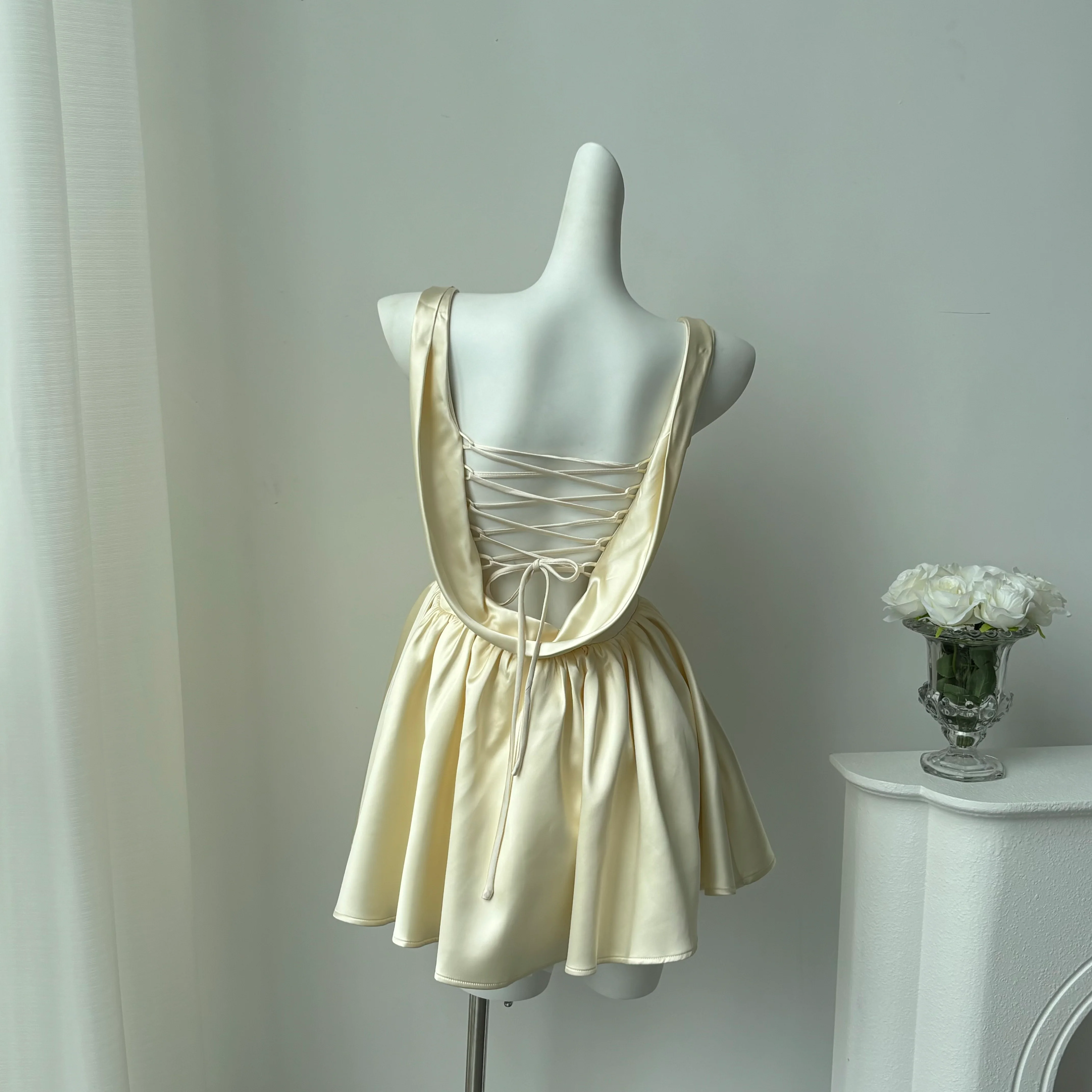 Pretty A line Square Neck Champagne Satin Formal Homecoming Dresses Short 16th Birthday Outfits Graduation Dress Mini Cocktail Dresses DH2466 - Deanwangkt