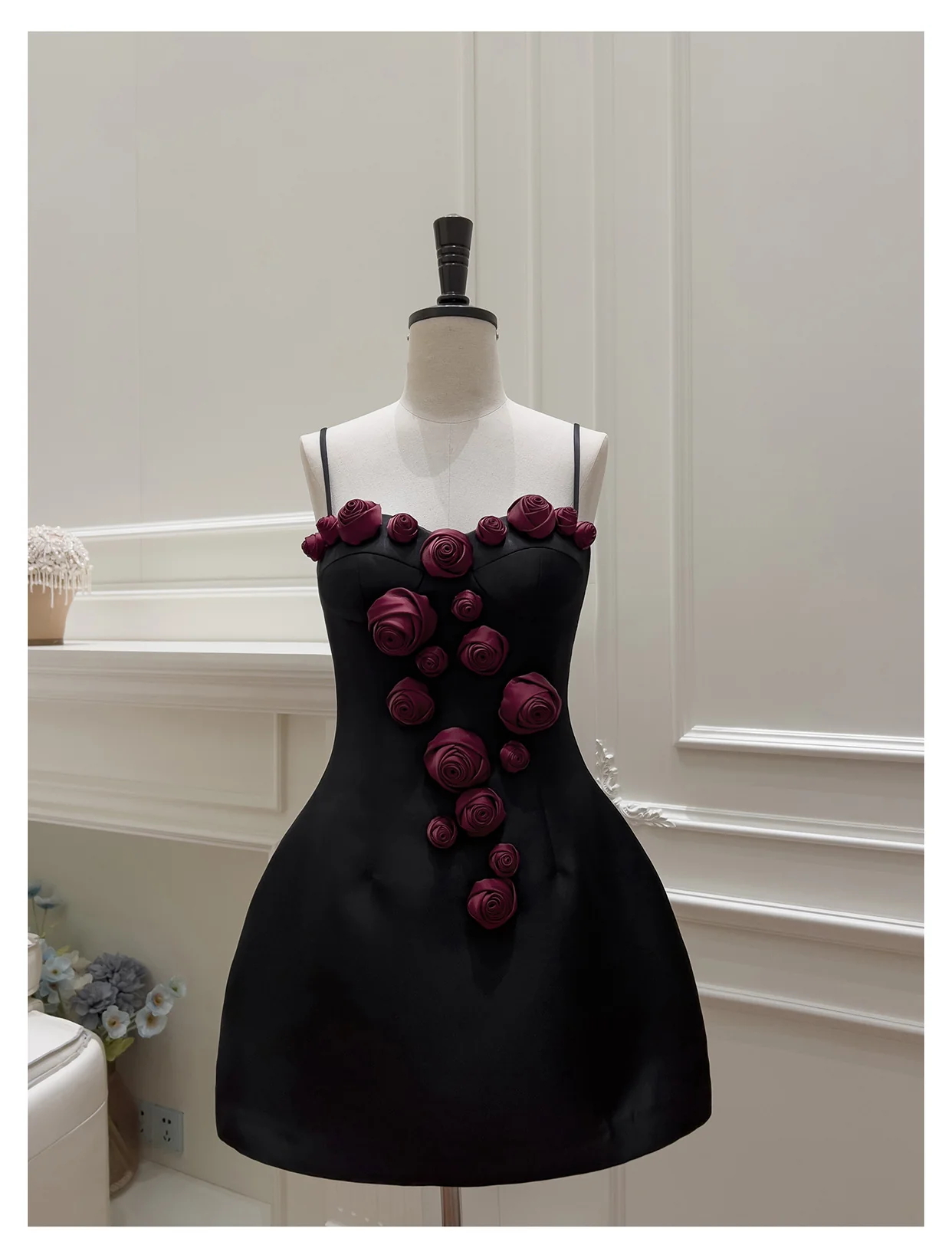 Pretty Ball Gown Spaghetti Straps Black Short Formal Homecoming Dresses Middle School Short 21st Birthday Outfits Graduation Dress Mini Cocktail Dresses DH2304 - Deanwangkt