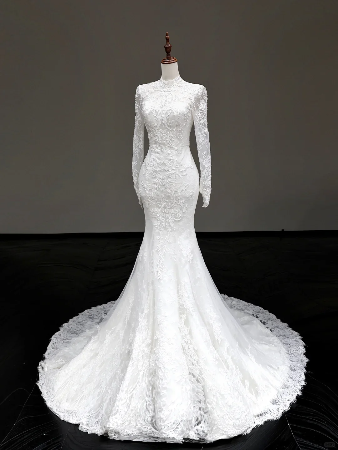 Vintage Mermaid High Neckline White Long Sleeves Lace Wedding Dress Elegant Brides Dress DP652 - Deanwangkt
