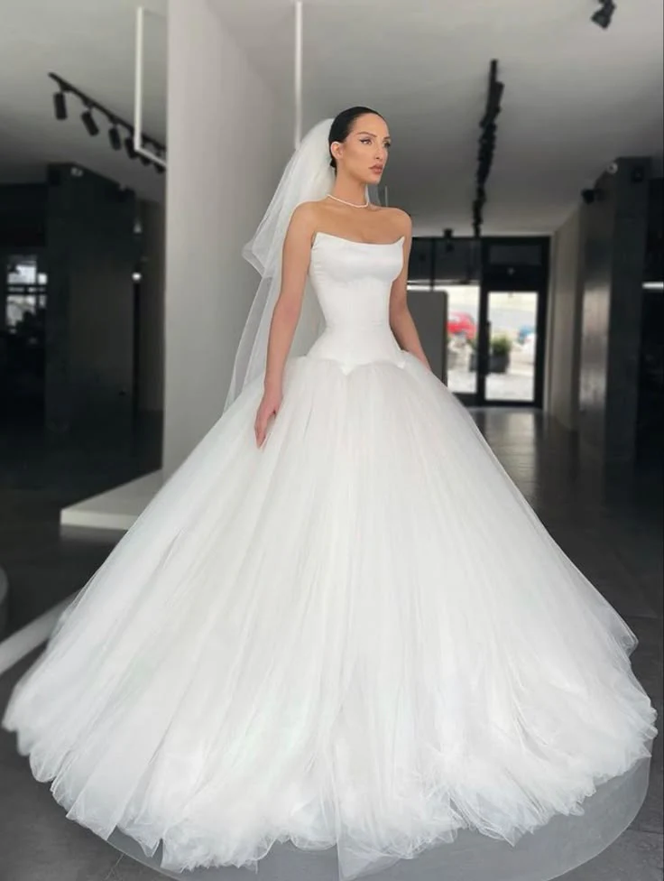 Romantic Wedding Gown Bridal Dress Ball Gown Strapless Tulle Wedding Dress White Satin Wedding Dresses Modest Wedding Gowns DH1779 - Deanwangkt