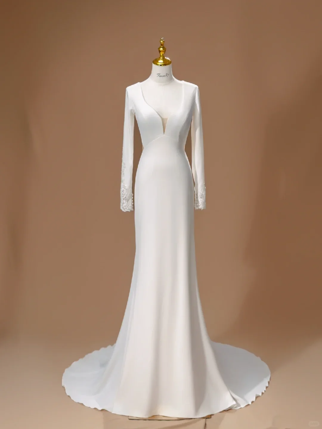 Unique Bridal Dress Mermaid V Neck Satin Long Sleeves White Wedding Dress Long Wedding Dresses Modest Wedding Gowns DH2801 - Deanwangkt