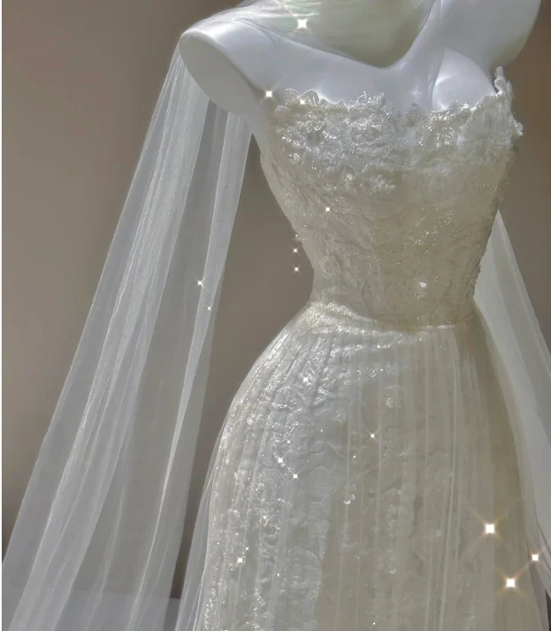 Elegant A Line Strapless White Lace Sleeveless Long Wedding Dresses Brides Dress P0014 - Deanwangkt