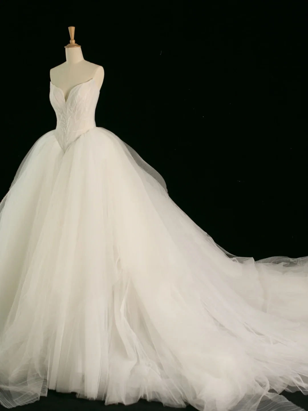 Elegant Wedding Dress Ball Gown Sweetheart Tulle Sleeveless White Summer Long Wedding Dresses Bride Dress Bridal Gowns DH384 - Deanwangkt