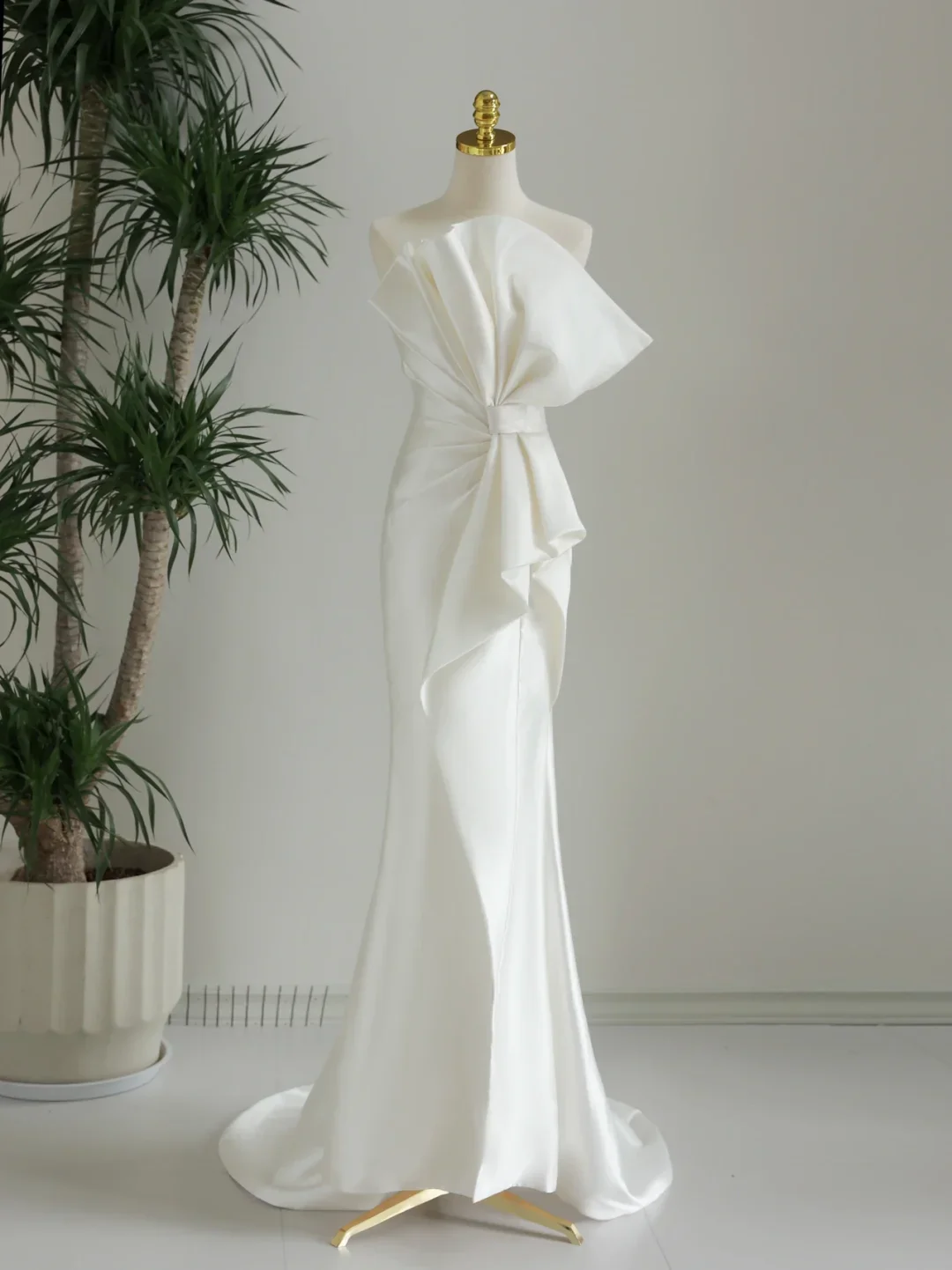 Classic Wedding Dress Mermaid Strapless White Satin Long Wedding Dresses Simple Bride Dress Bridal Gowns DH1285 - Deanwangkt