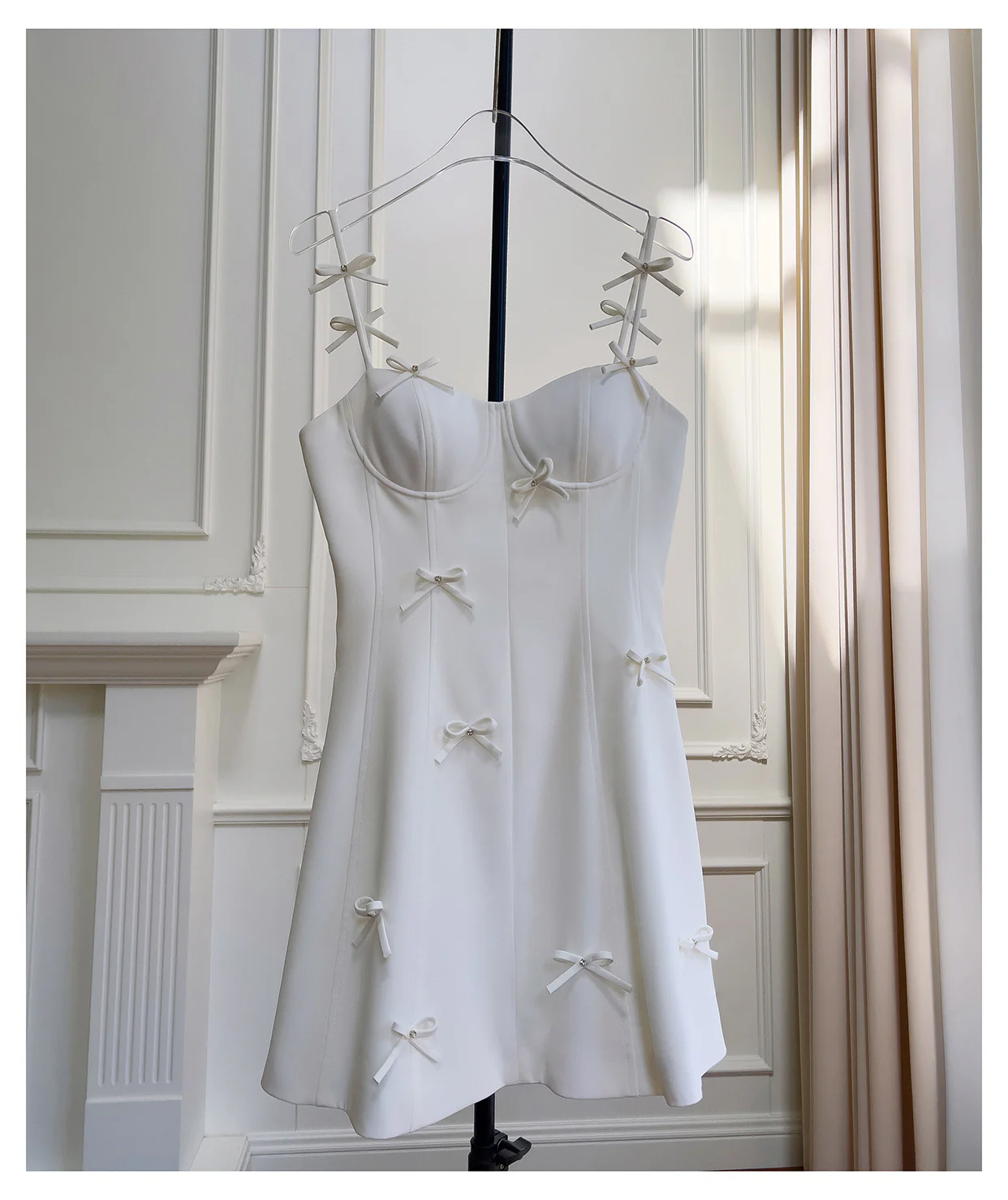 Pretty A Line Spaghetti Straps White Short Formal Homecoming Dresses Middle School Short 21st Birthday Outfits Graduation Dress Mini Cocktail Dresses DH2295 - Deanwangkt