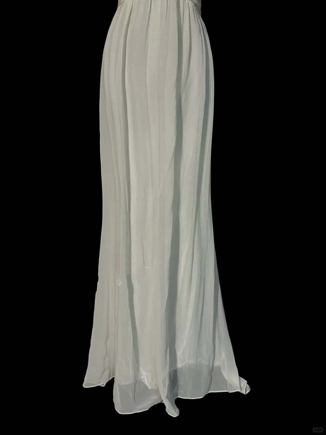 Classy Elegant A line Halter White Chiffon Sleeveless Long Prom Dresses H2968 - Deanwangkt