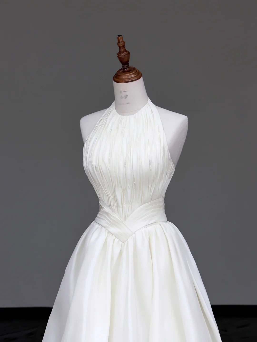 Unique Bridal Gown A line Scoop Sleeveless Satin White Wedding Dresses Bridal Gowns DP696 - Deanwangkt