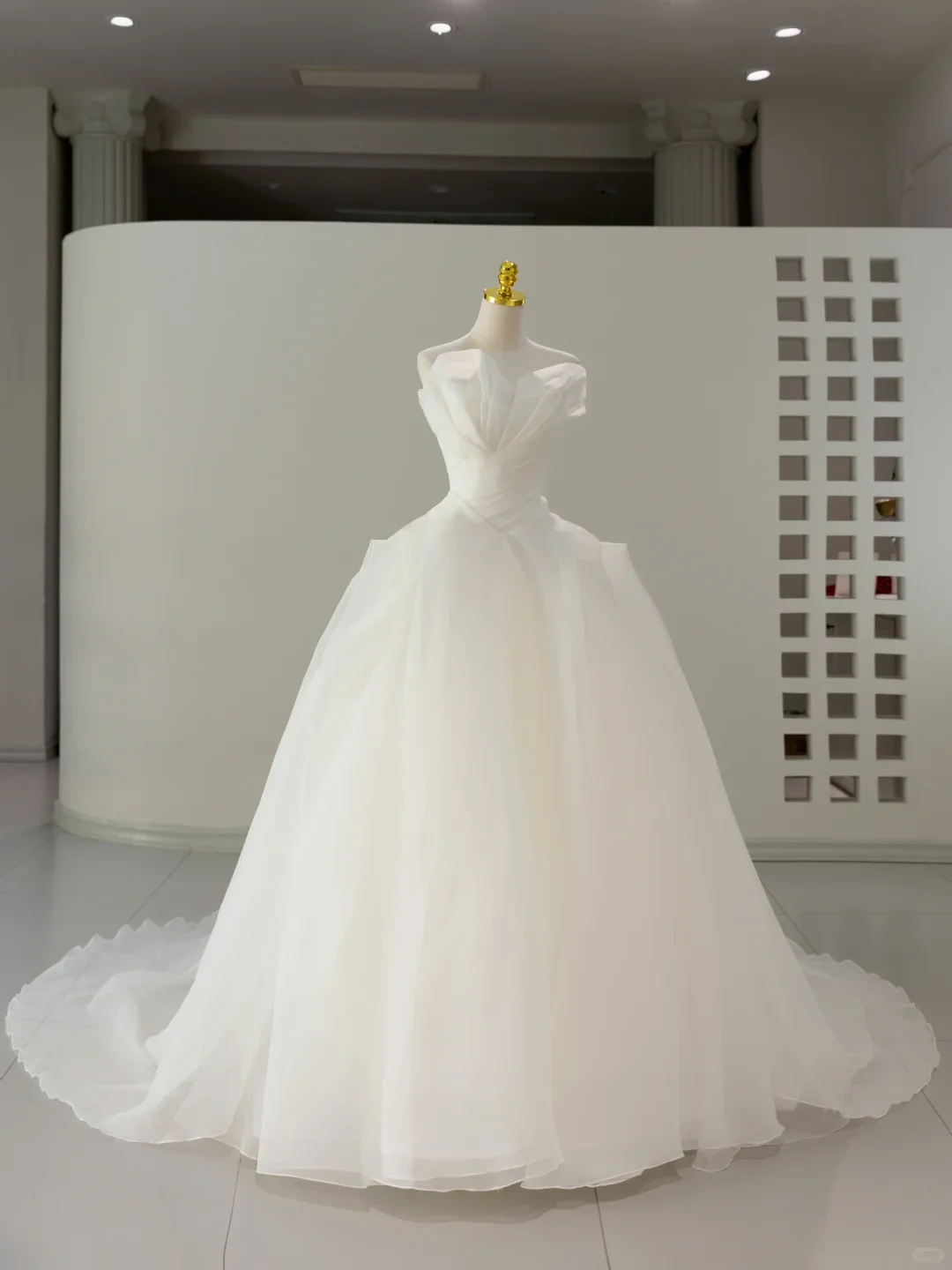 Timeless Bridal Dress Ball Gown Strapless Tulle Long Wedding Dress Boho Wedding Dresses Modest Wedding Gowns DH2057 - Deanwangkt