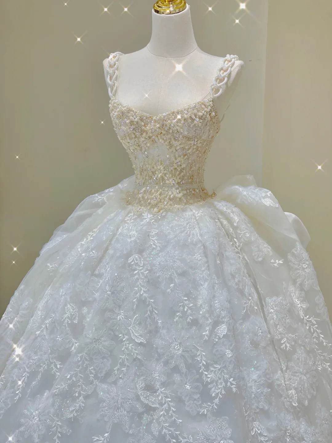 Dreamy Ball Gown Square Neckline Lace Long White Wedding Dresses Brides Dress DP422 - Deanwangkt