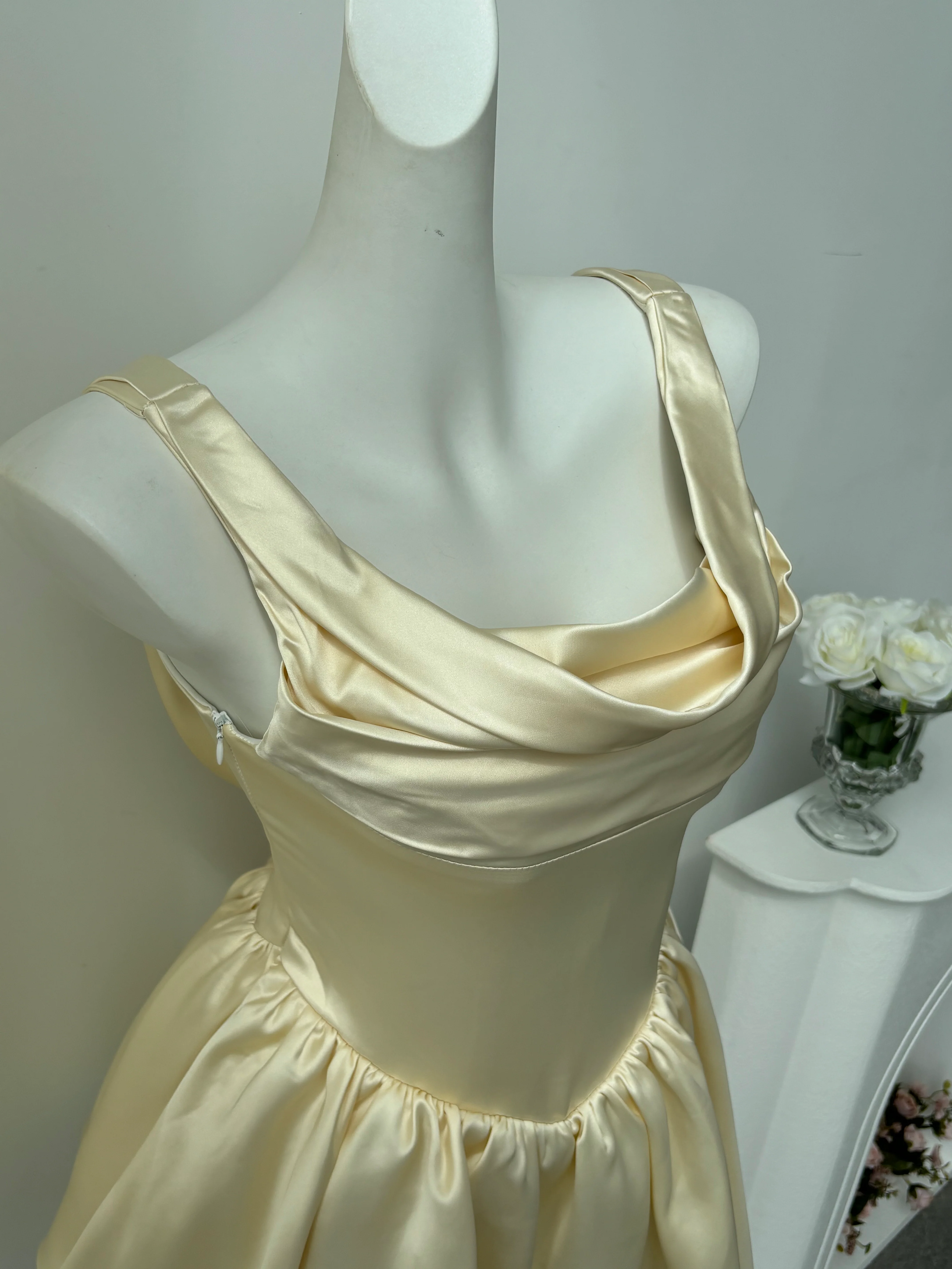 Pretty A line Square Neck Champagne Satin Formal Homecoming Dresses Short 16th Birthday Outfits Graduation Dress Mini Cocktail Dresses DH2466 - Deanwangkt