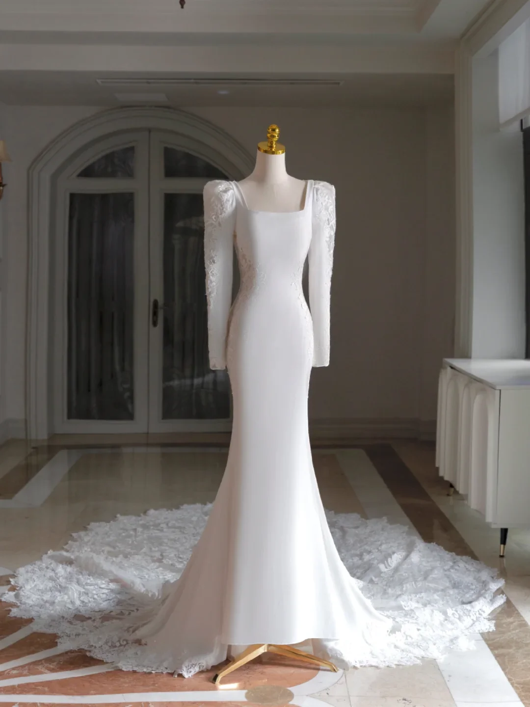 Simple Mermaid Square Neck Long Sleeves Satin Wedding Dress With Lace Wedding Dresses Modest Wedding Gowns Brides Dress DH1298 - Deanwangkt