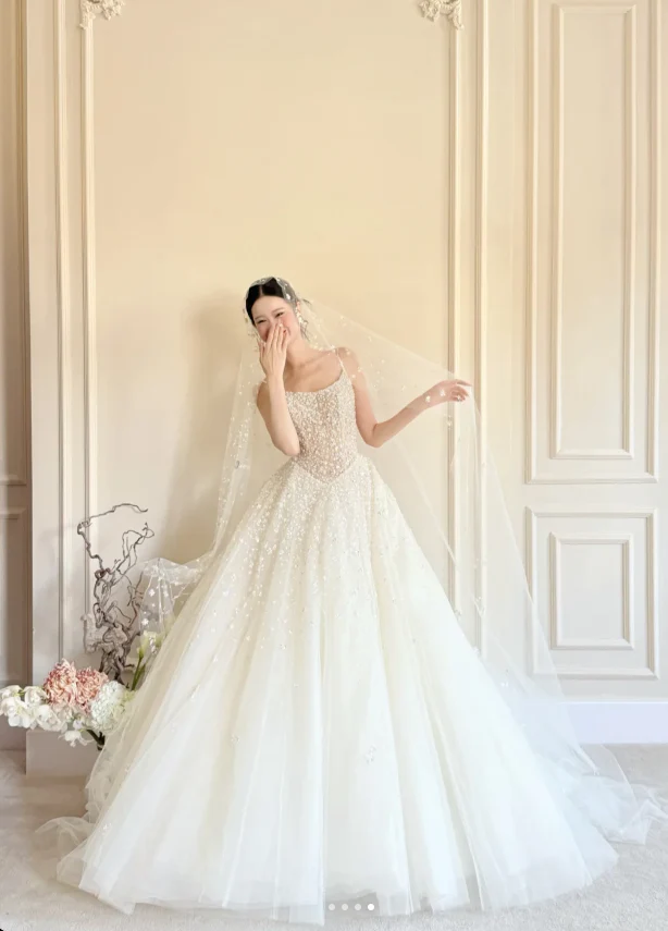 Timeless Spaghetti Strap Ball Gown Tulle Wedding Dress, White Bridal Gowns DP03049 - Deanwangkt