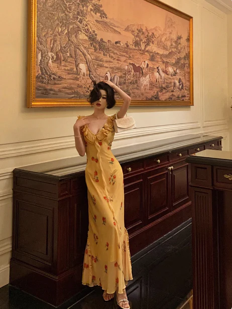 Cute A line V Neckline Yellow Floral Sleeveless 18th Birthday Dress Party Gown Birthday Outfits For Women DP0208 - Deanwangkt