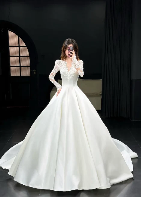 Chic V-neck A-Line Long Prom Dresses Lace Applique White Bridal Gowns Satin Long Sleeves Bridal Dresses DP3860 - Deanwangkt