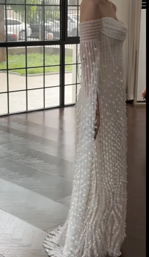 Timeless Off-the-shoulder Sheath Tulle Beading Luxury Wedding Dress, Long Sleeve Bridal Gowns DP3083 - Deanwangkt