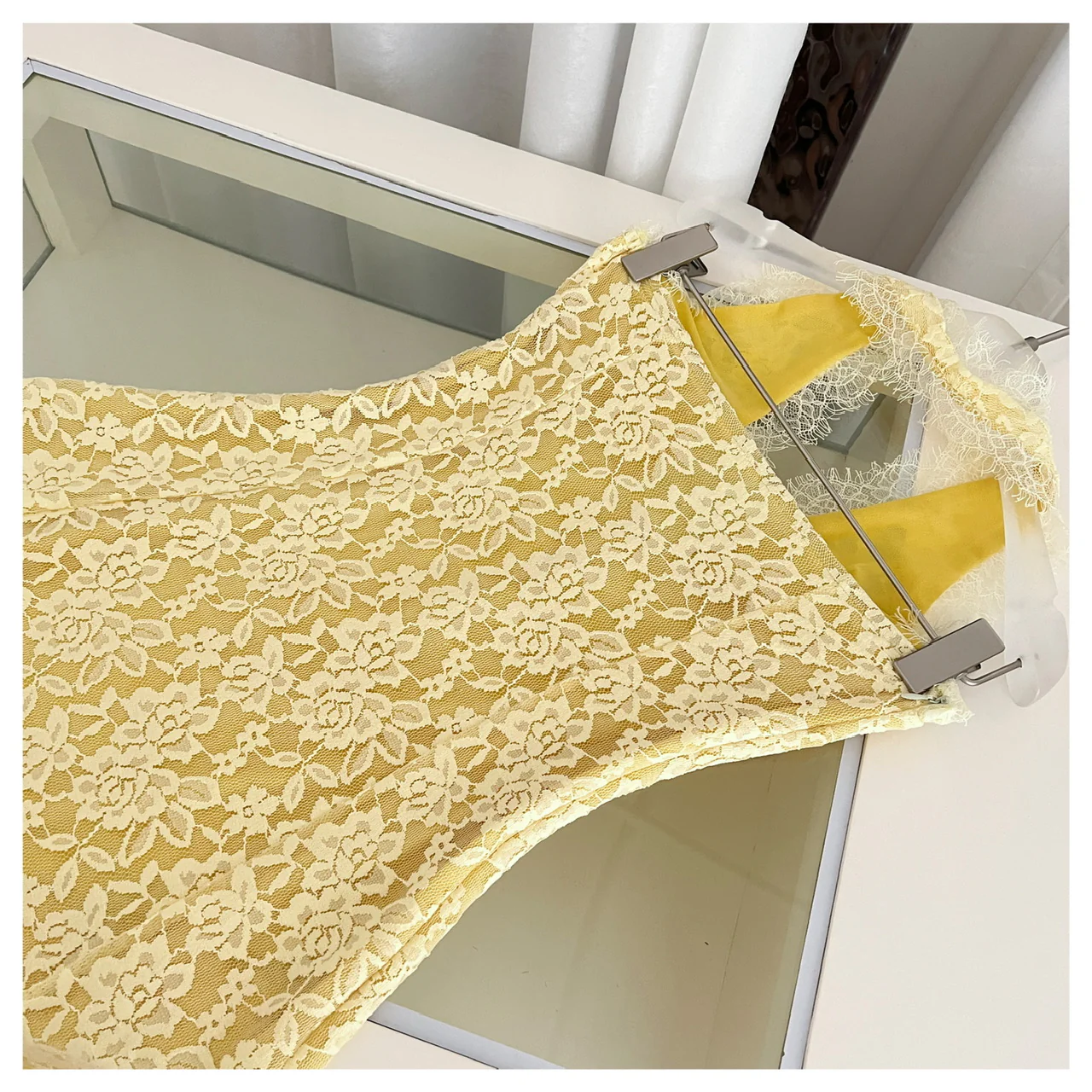 Sexy Sheath V Neckline Yellow Lace Summer Dress Holiday Party Outfits For Women DP0114 - Deanwangkt