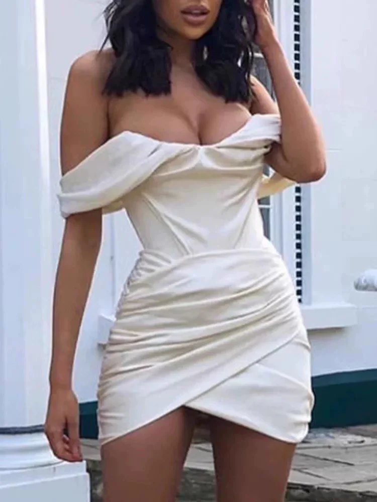 Trendy Sheath Off The Shoulder Satin Formal Short 8th Grade Homecoming Dress Summer Middle School Hoco Dresses Birthday Outfits W932 - Deanwangkt