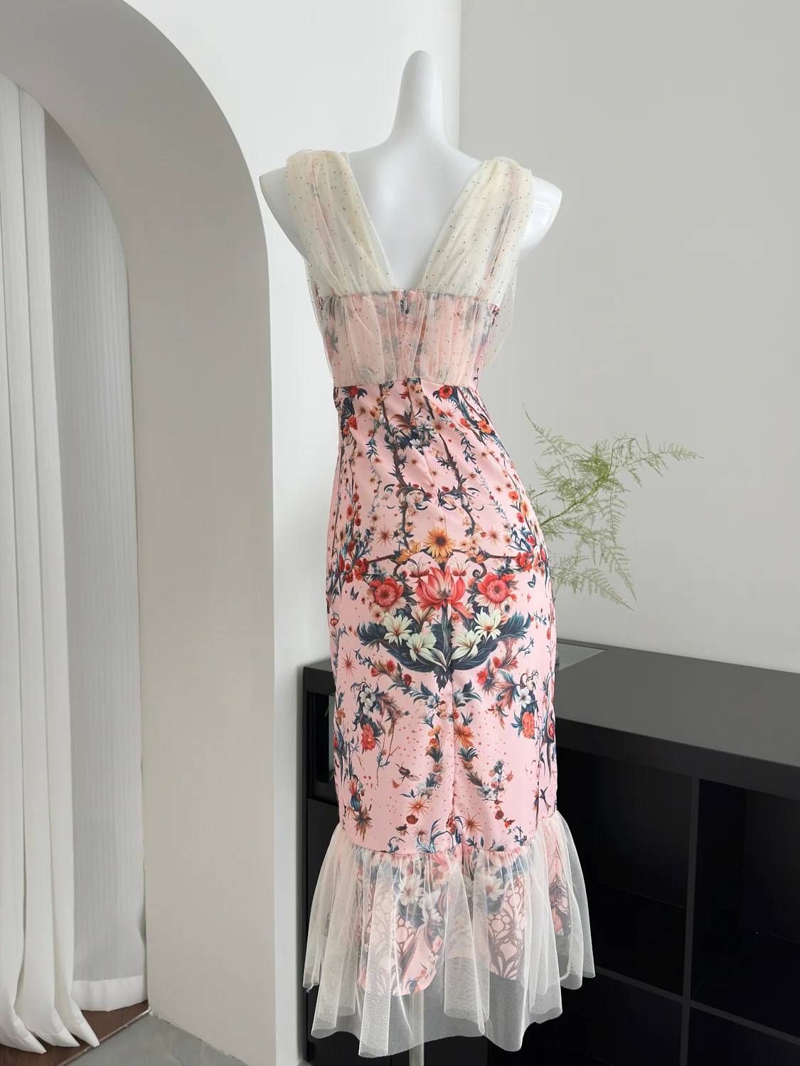 Cute Mermaid V Neckline Floral Pink Lace Long Summer Dress For Women DP0025 - Deanwangkt