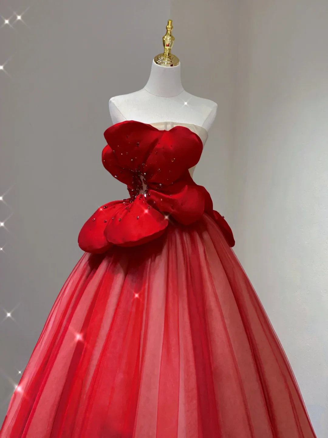 Pretty Ball Gown Strapless Red Tulle Long Prom Dresses Evening Dresses DP346 - Deanwangkt