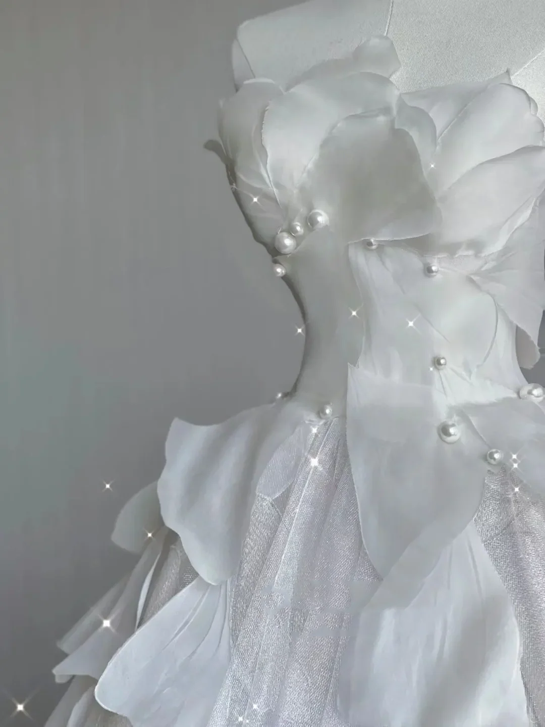 Timeless Ball Gown Strapless Long Tulle White Sweep Train Wedding Dresses Brides Dress DP414 - Deanwangkt