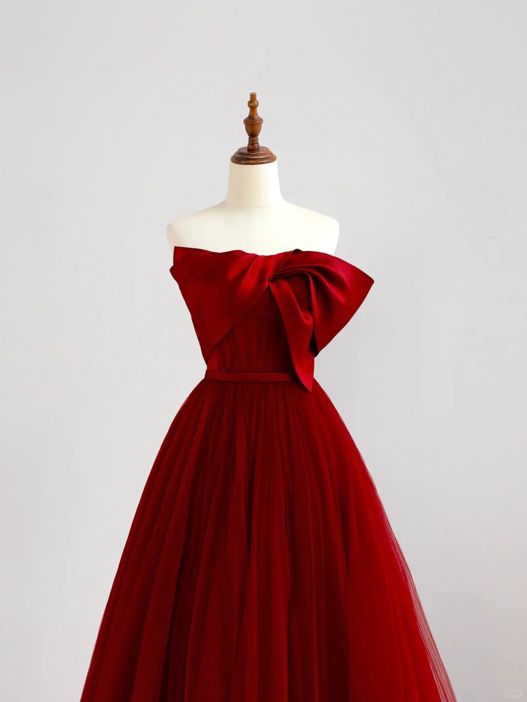 Elegant Glamour Ball Gown Strapless Burgundy Tulle Prom Dress Party Dress Evening Dresses DP1509 - Deanwangkt