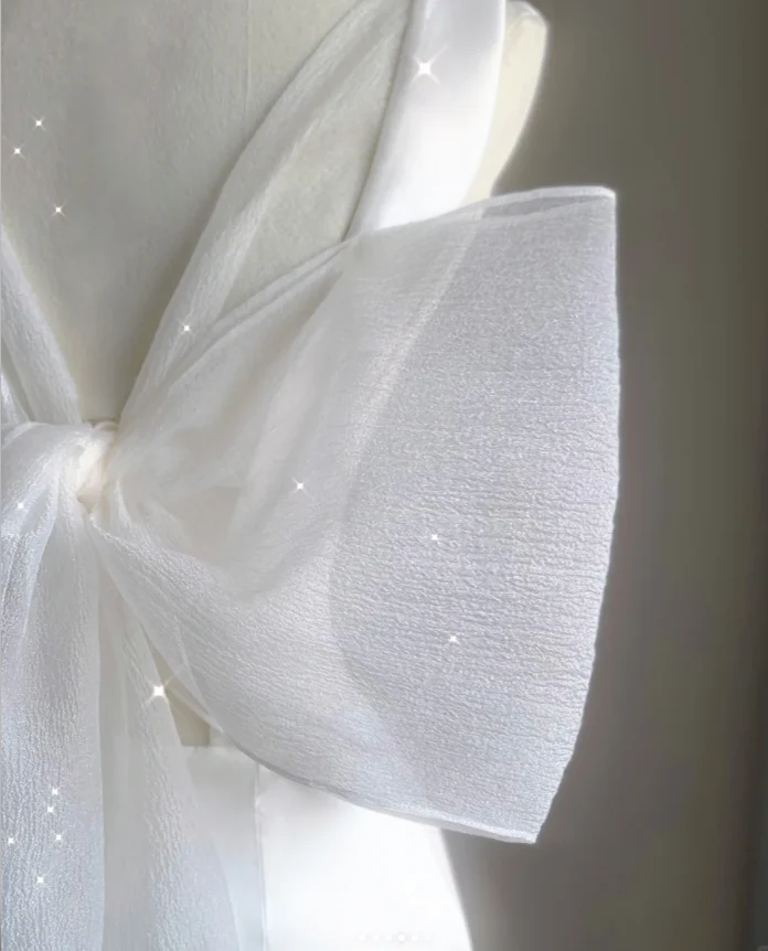 Simple Mermaid V Neckline Long White Wedding Dresses Summer Brides Dress DP473 - Deanwangkt