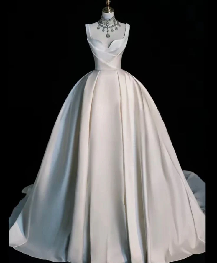 Princess Bridal Dress Ball Gown Sweetheart Sleeveless Satin White Wedding Dresses Pretty Bridal Gowns DH939 - Deanwangkt